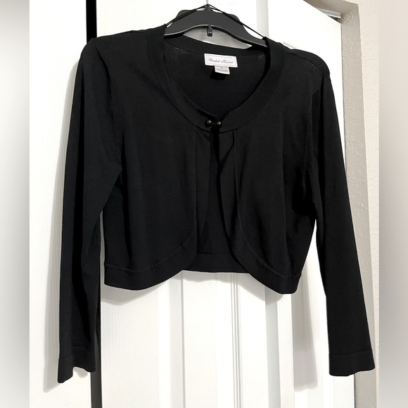 Black Shrug with button closure at neckline. Size M EUC - Picture 1 of 3